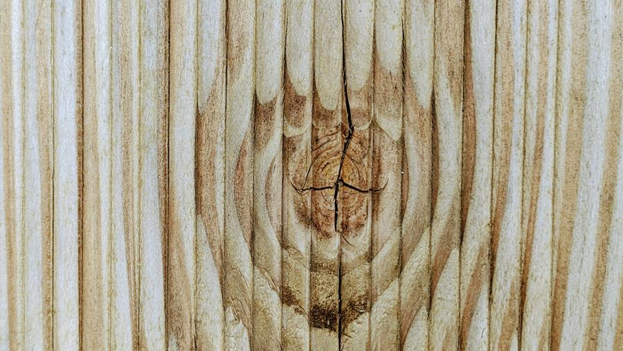 Uitsmetten van hout